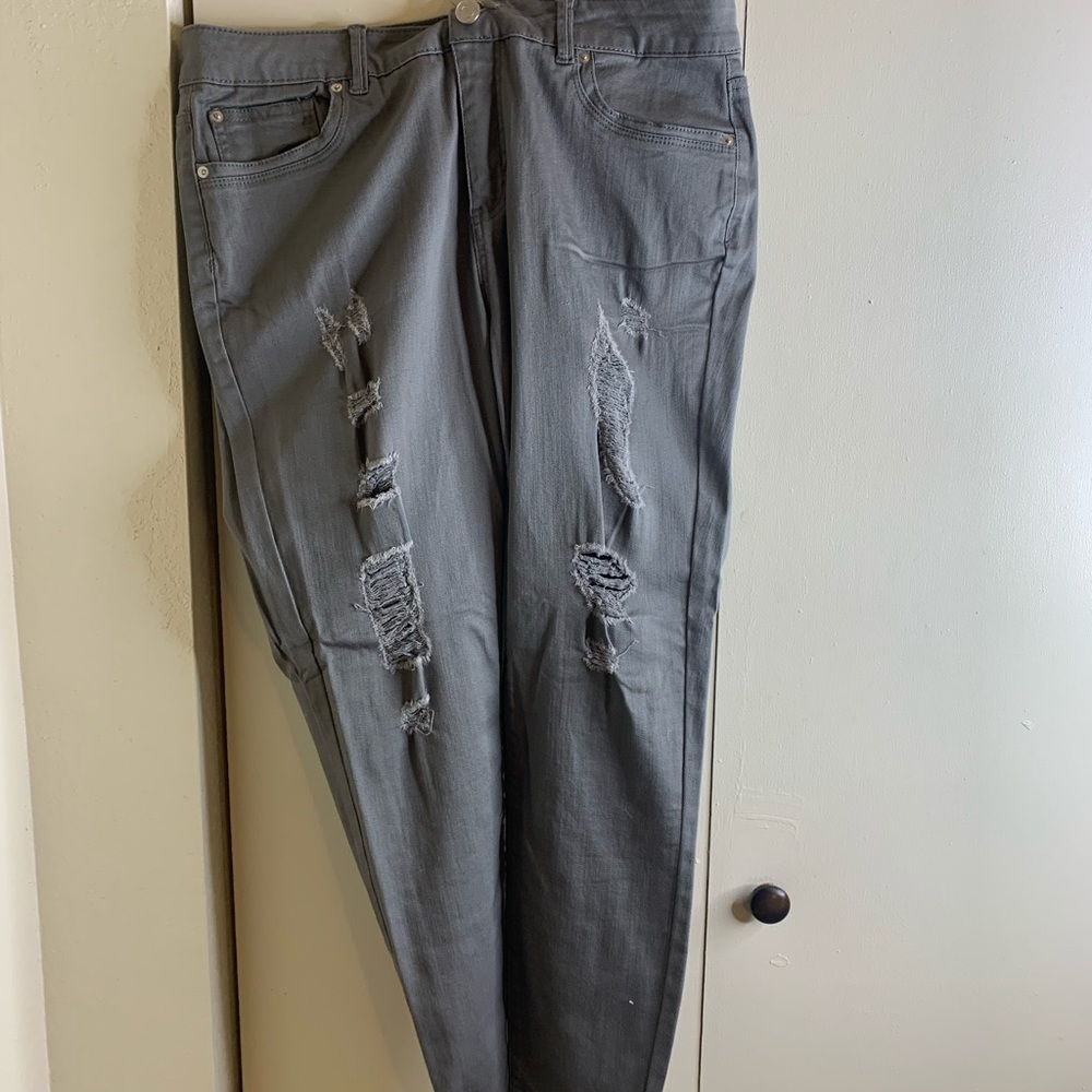 Remember Last Night ll Jeans